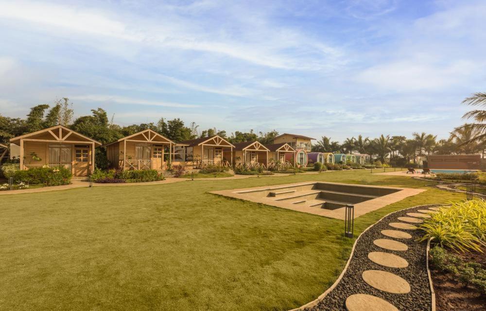 Waterscape Retreat Girnāre Exterior foto